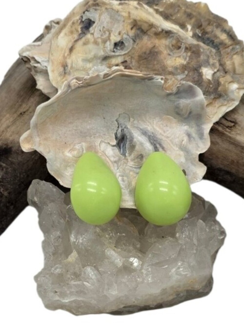 Vintage 1960s Richelieu Chartreuse Lucite Mod Clip On Earrings MCM